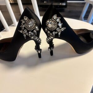 Badgley Mischa Crystal Embellished Black Satin Pumps - Women's Dress Heels. NEW